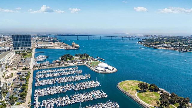 510 1st Ave 402, San Diego, CA 92101