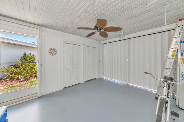 422 CIRCLEWOOD DRIVE H6, Venice, FL 34293