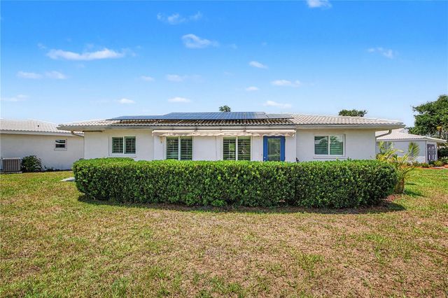 422 CIRCLEWOOD DRIVE H6, Venice, FL 34293