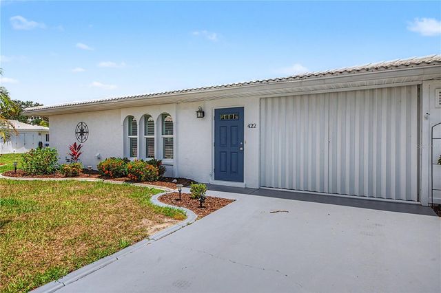 422 CIRCLEWOOD DRIVE H6, Venice, FL 34293