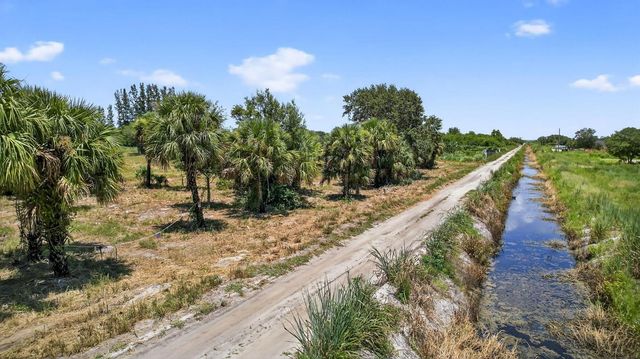 Xx Xx Bedu Court, Loxahatchee, FL 33470