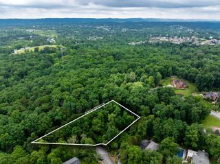 7610 Gloucester Lane, Chattanooga, TN 37421