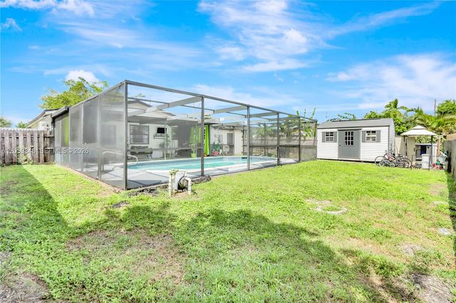 820 NW 67th Ave, Margate, FL 33063
