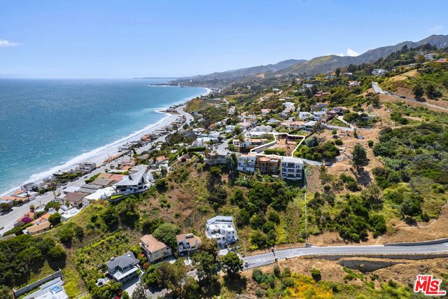 3851 Rambla Orienta, Malibu, CA 90265