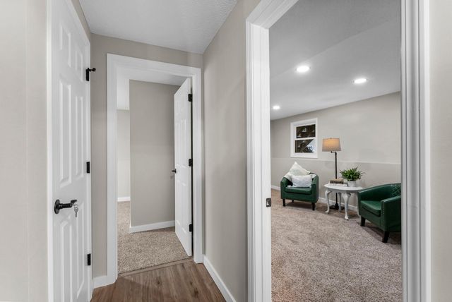 5610 Spencer Brook Drive NW, Cambridge, MN 55008