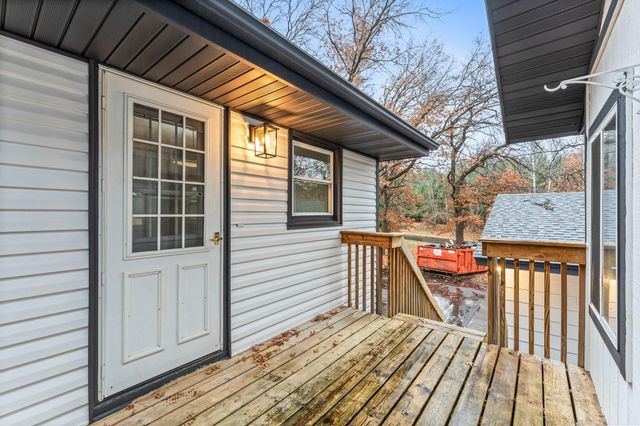 5610 Spencer Brook Drive NW, Cambridge, MN 55008