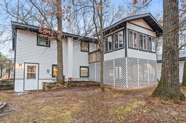 5610 Spencer Brook Drive NW, Cambridge, MN 55008