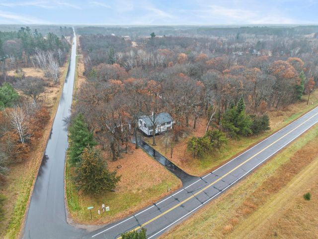 5610 Spencer Brook Drive NW, Cambridge, MN 55008