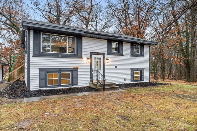 5610 Spencer Brook Drive NW, Cambridge, MN 55008