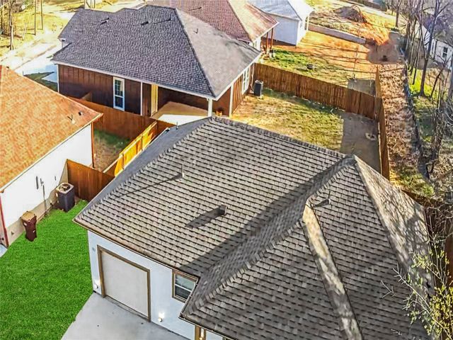 503 S 5th Street, Bonham, TX 75418