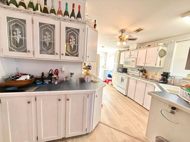 1907 NE 308th Street, Okeechobee, FL 34972