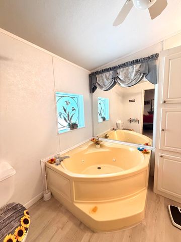 1907 NE 308th Street, Okeechobee, FL 34972