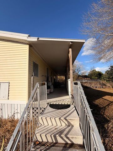 1907 NE 308th Street, Okeechobee, FL 34972