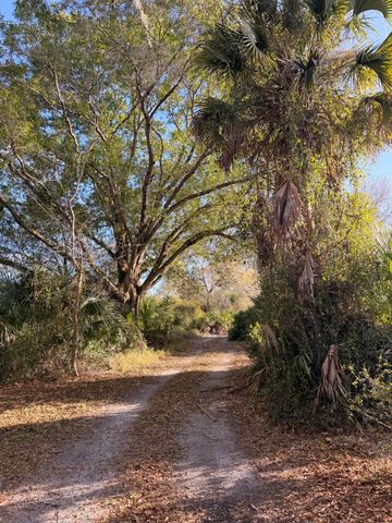 1907 NE 308th Street, Okeechobee, FL 34972