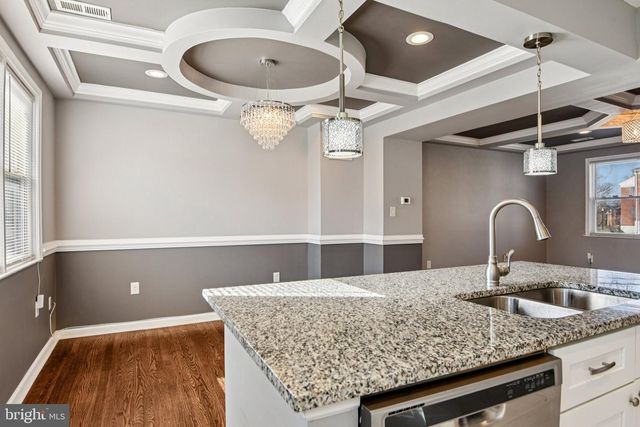 5811 THE ALAMEDA, Baltimore, MD 21239