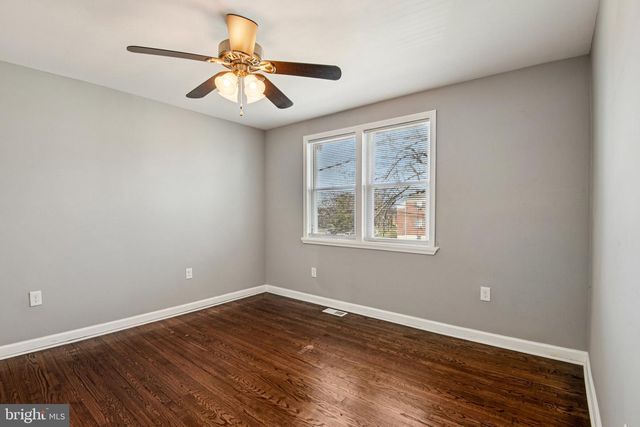 5811 THE ALAMEDA, Baltimore, MD 21239