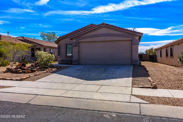 5577 W Painted Cliff Drive, Marana, AZ 85658