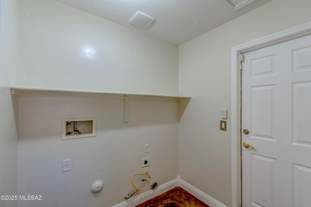 5577 W Painted Cliff Drive, Marana, AZ 85658