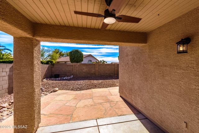 5577 W Painted Cliff Drive, Marana, AZ 85658