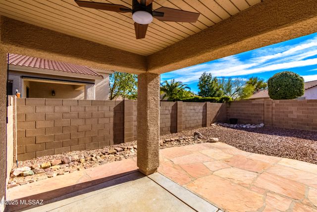5577 W Painted Cliff Drive, Marana, AZ 85658