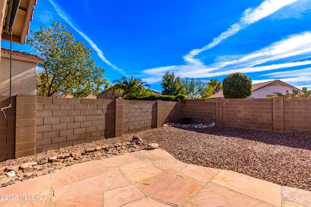 5577 W Painted Cliff Drive, Marana, AZ 85658