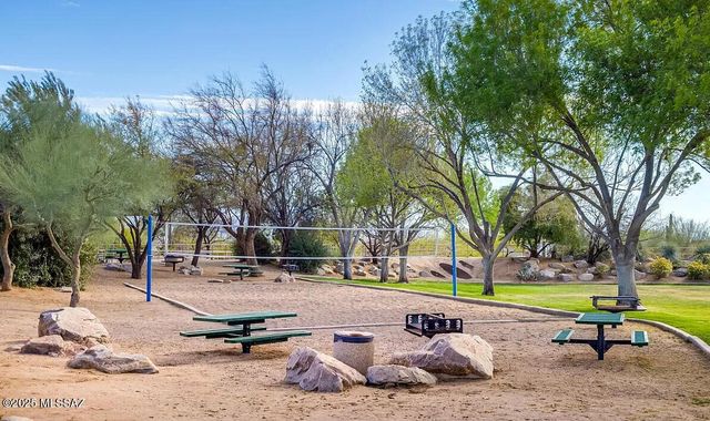 5577 W Painted Cliff Drive, Marana, AZ 85658