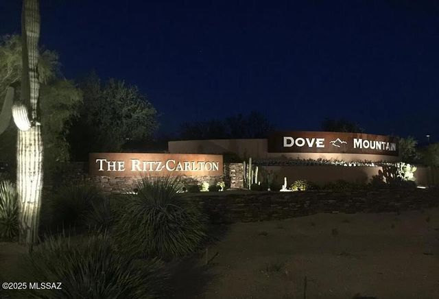 5577 W Painted Cliff Drive, Marana, AZ 85658