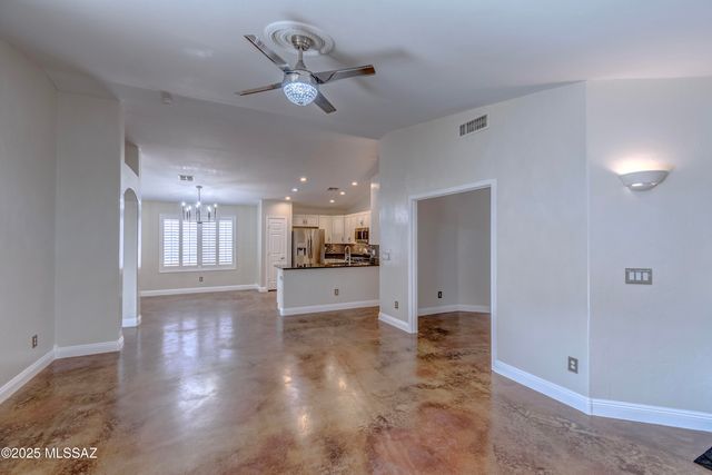 5577 W Painted Cliff Drive, Marana, AZ 85658