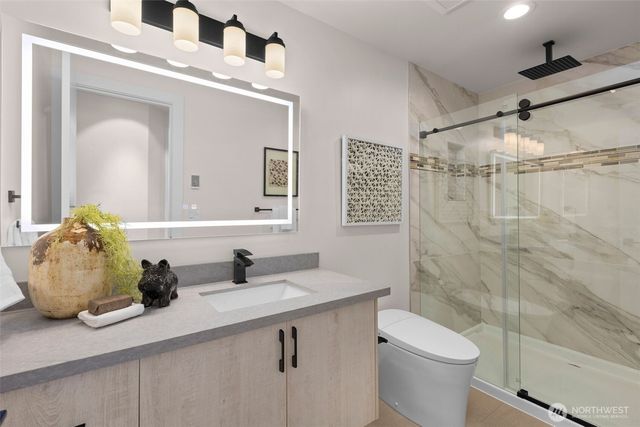 105 Windsor Drive SE, Sammamish, WA 98074