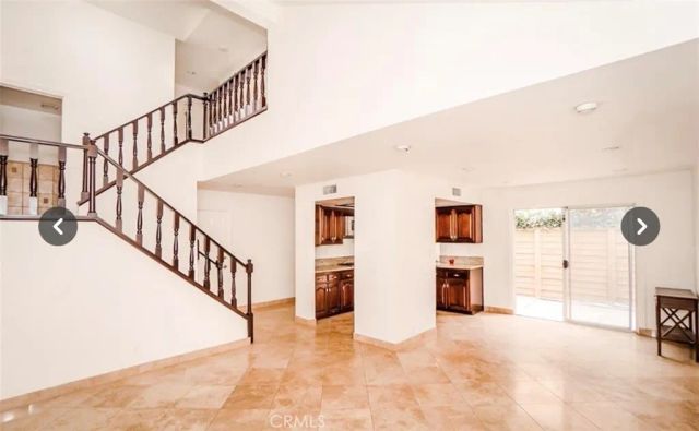 9846 California, South Gate, CA 90280