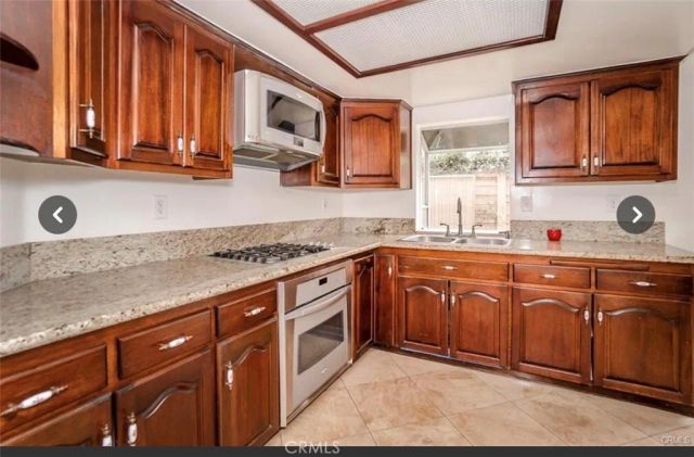 9846 California, South Gate, CA 90280
