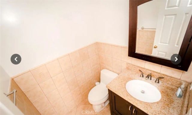 9846 California, South Gate, CA 90280