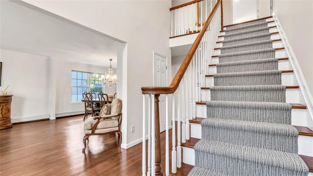 91 Chicago Avenue, Massapequa, NY 11758