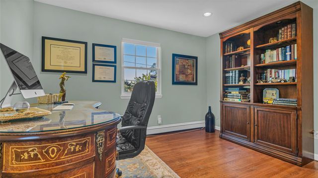 91 Chicago Avenue, Massapequa, NY 11758