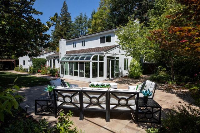 1011 Via Del Pozo, Los Altos, CA 94022