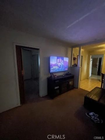 1319 Hollister, San Fernando, CA 91340
