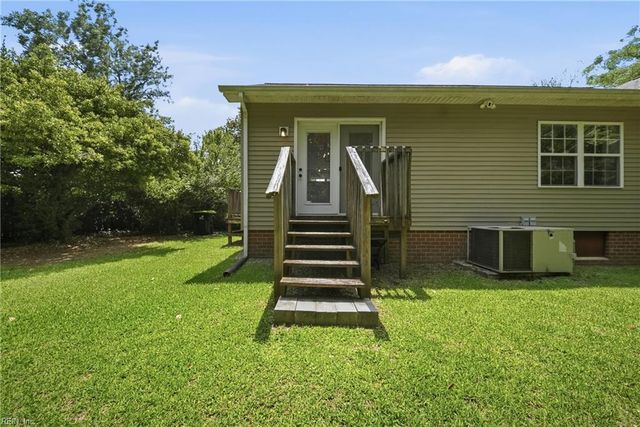 17155 Riddick RD, Smithfield, VA 23430