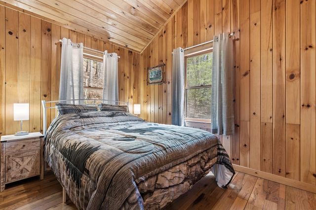 487 Walkabout Creek Road, Morganton, GA 30560