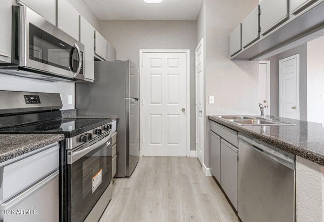 5345 E VAN BUREN Street 367, Phoenix, AZ 85008