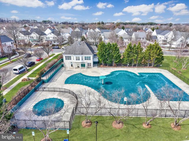 20419 MIDDLEBURY ST, Ashburn, VA 20147