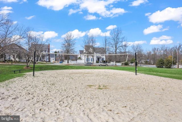 20419 MIDDLEBURY ST, Ashburn, VA 20147