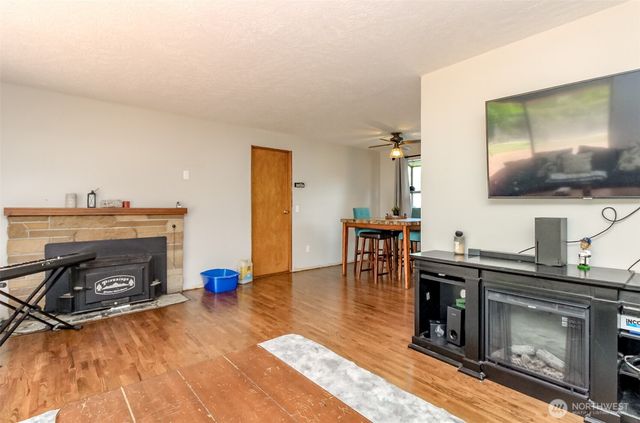 5605 22nd Avenue S, Lacey, WA 98503
