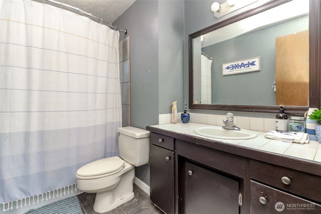 5605 22nd Avenue S, Lacey, WA 98503