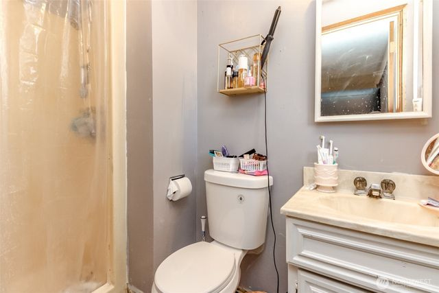 5605 22nd Avenue S, Lacey, WA 98503