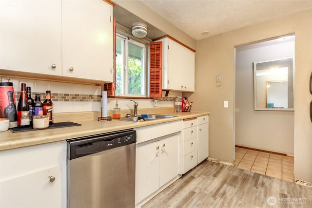 5605 22nd Avenue S, Lacey, WA 98503