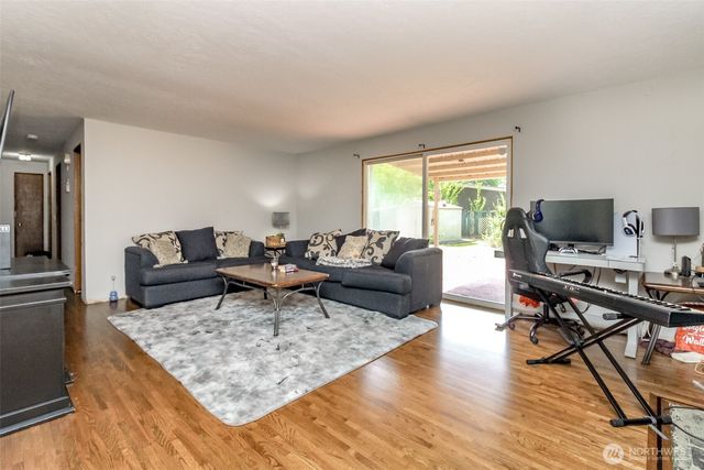 5605 22nd Avenue S, Lacey, WA 98503