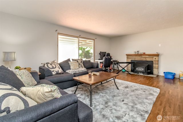 5605 22nd Avenue S, Lacey, WA 98503