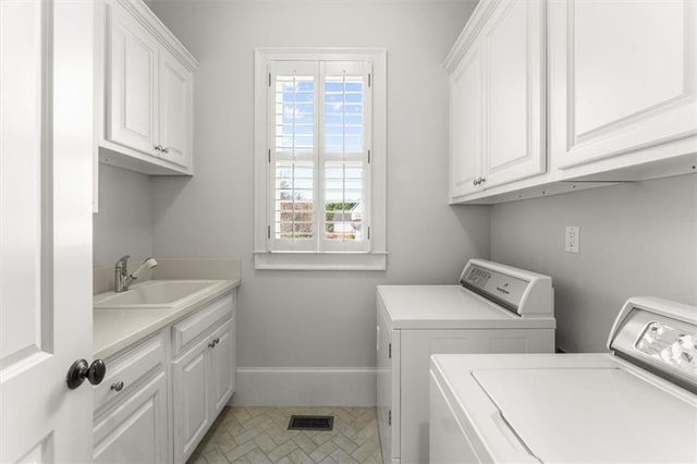 2731 Tarpley Place NW, Kennesaw, GA 30152