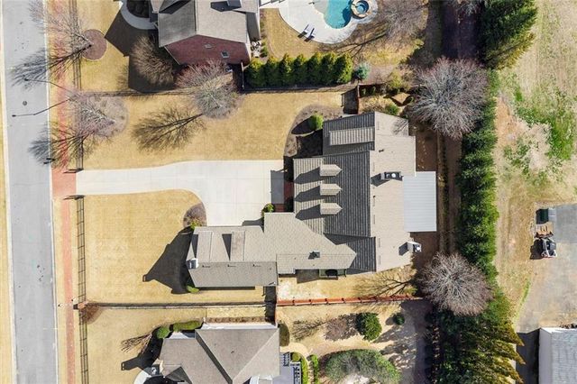 2731 Tarpley Place NW, Kennesaw, GA 30152