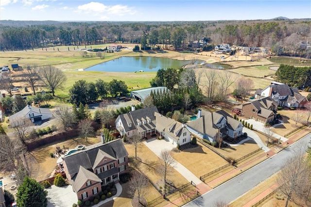 2731 Tarpley Place NW, Kennesaw, GA 30152